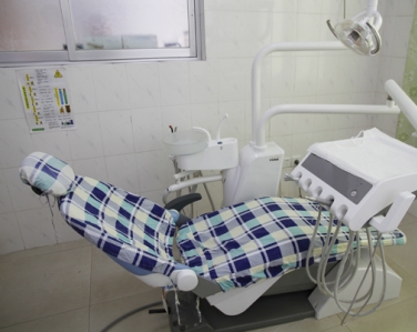 南寧市長崗路長崗2里1號南寧第四人民醫院使用景泰源LED平板凈化燈